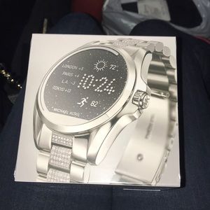 NWT Michael Kors Bradshaw Smartwatch